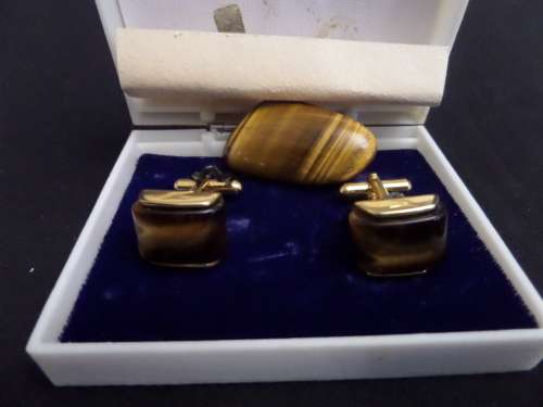 Set of Tiger Eye Cufflinks and Brooch