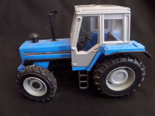 Landini 9880 Tractor made in Italy by Ros 18 cm x 12 cm