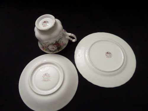 Royal Albert Celebration England Trio