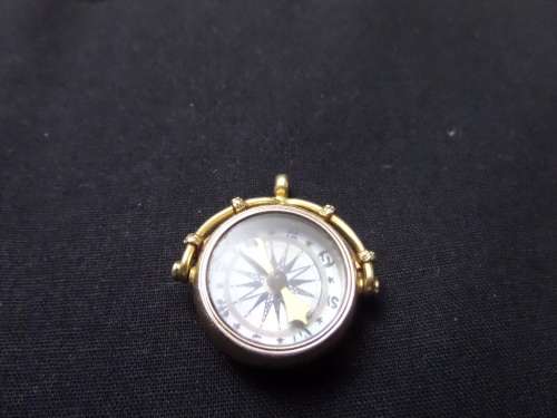 Antique Hallmarked 1919 Birmingham 18 ct Compass with Bloodstone Spinner 9.4 grams