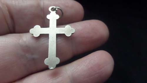 835 Silver Pendant (Cross) 2.8 grams