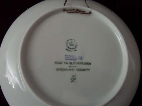 1978 Royal Copenhagen Plate made in Denmark  - Greenland Scenery - 18cm