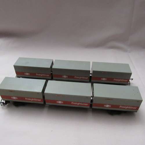 2 X Triang /Hornby R633 Freightliner Container Wagons (bid for lot)