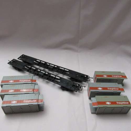 2 X Triang /Hornby R633 Freightliner Container Wagons (bid for lot)