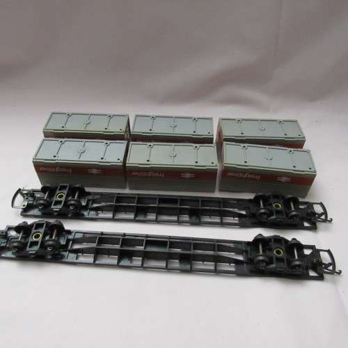 2 X Triang /Hornby R633 Freightliner Container Wagons (bid for lot)