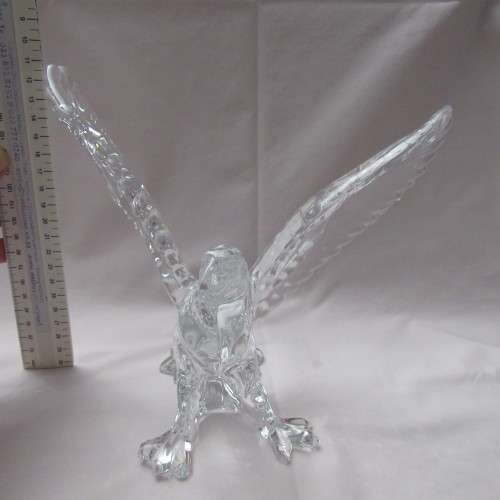 Big Glass Eagle Ornament (Excellent Condition) 19 cm x 20 cm x 13 cm