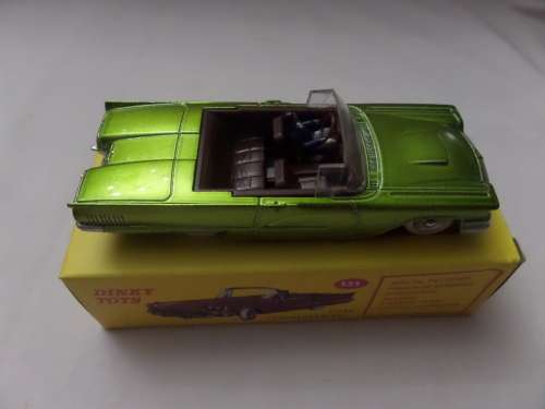 Dinky Toys 555 Ford Thunderbird Boxed