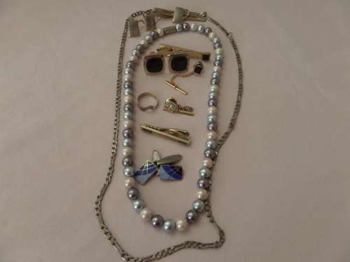 Lot of Jewellery and Cufflinks