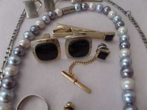 Lot of Jewellery and Cufflinks