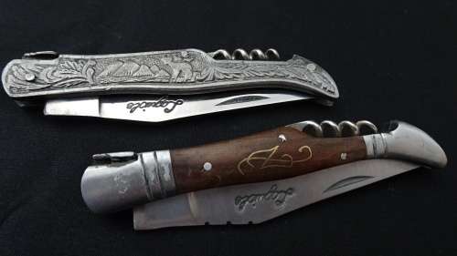 2 x Laguiole Pocket Knives in Excellent Condition