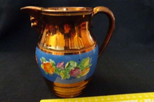 Stunning Lusterware Milk Jug  - Excellent Condition  -  13 cm High