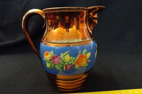 Stunning Lusterware Milk Jug  - Excellent Condition  -  13 cm High
