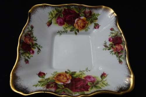 Royal Albert Old Country Roses  Sweet Dish -  11.5 x11.5 cm