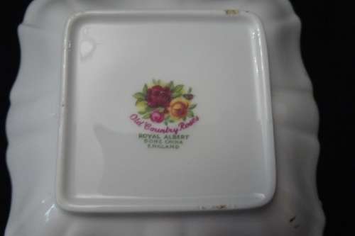 Royal Albert Old Country Roses  Sweet Dish -  11.5 x11.5 cm