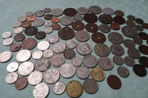 Lot of 88 South African and International Coin (Bid for the Lot)
