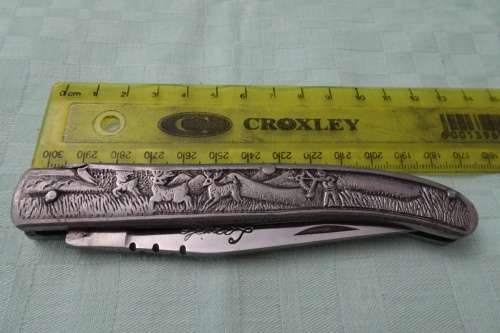 Laguiole Pocket Knife with Beautiful Hunting Scene in Excellent Condition