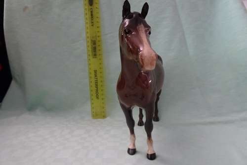 Big Beswick Racing Horse made in England in Excellent Condition