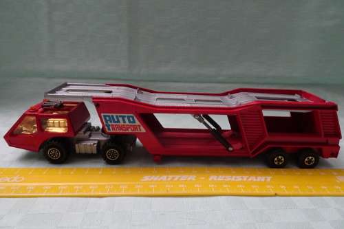 1976 Lesney Matchbox Super-Kings made in England K10 Car Auto Transporter