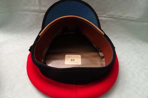 E.R II Royal Military Police Peak Cap In Excellent Condition - Size 59