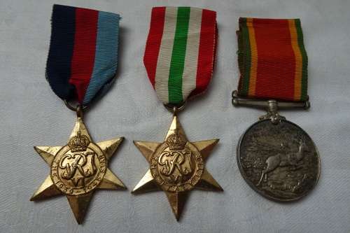 Set of WW 2 Medals awarded to 544164  A.C. Stone