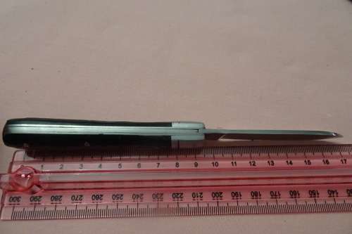 Interesting Pocket Knife with Anchor Motive in Excellent Condition