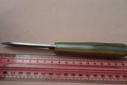 Interesting Pocket Knife with Star Motive on Blade in Excellent Condition