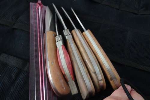 Lot of 5 Interesting Pocket Knives In Stunning Knife Bag in Excellent Condition