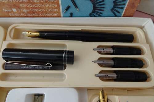 Sheaffer Calligraphy Set not complete please view images