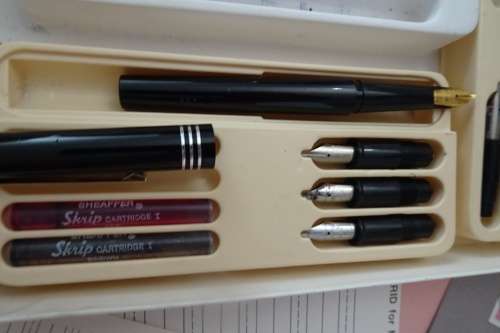 Sheaffer Calligraphy Set not complete please view images