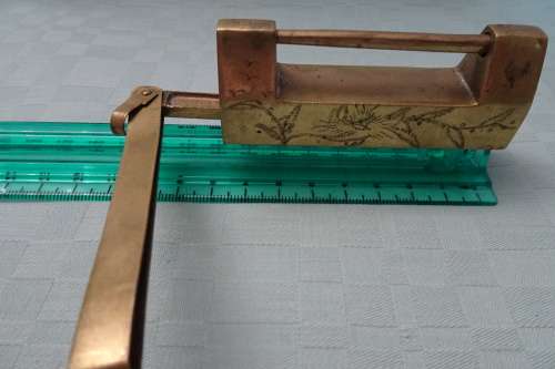 Beautiful Eastern Vintage Brass Lock for a Antique Kist in Excellent Condition