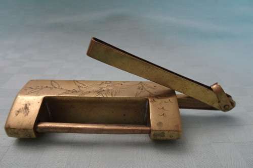 Beautiful Eastern Vintage Brass Lock for a Antique Kist in Excellent Condition