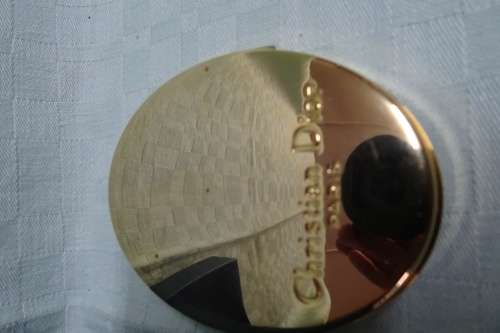 Beautiful Christian Dior Powder Compactum in Great Condition Boxed