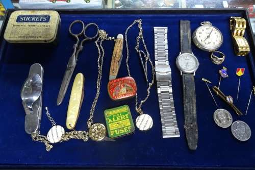 Huge Lot of Interesting Collectable Items (Bid for the Lot)