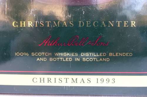 Bells Old Scotch Whisky - 750ml Christmas Decanter 1993 -Arthur Bell&Son  - Sealed and Full