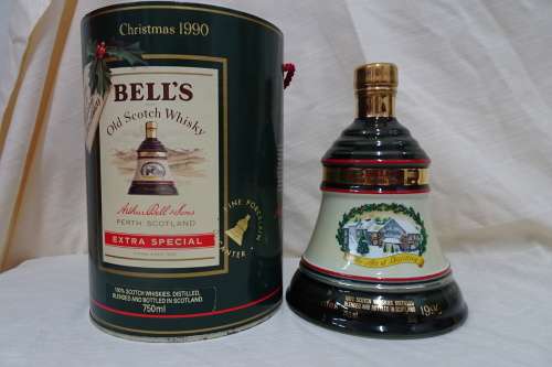 Bell's Old Scotch Whisky - 750ml  - Christmas 1991- Boxed Sealed and Full