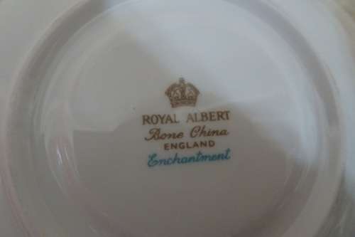 2 x Royal Albert - Enchantment Coffee Duo Set - Made in England - Good Condition