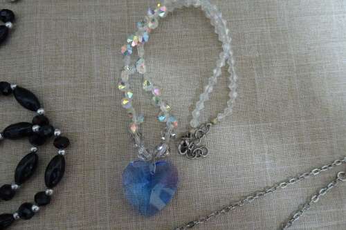 Joblot Vintage Jewellery (Bid for the Lot)