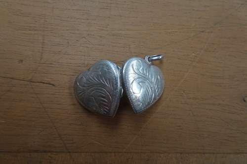 Lovely 925 Silver Heart Locket - 4.5 grams