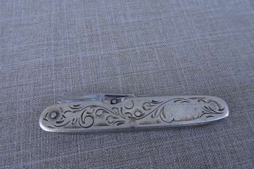 Interesting  Vintage Stainless Steel Pocket Knife