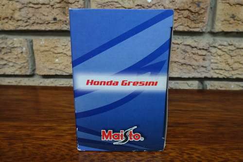 Maisto 74 Honda Gresini Racing . Honda RC212V 2007. Scale 1:18. Rider - Marco Melandri