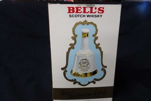 Sealed Bell's Scotch Whiskey Commemorating the Birth of Prince William of Wales 21st June 1982