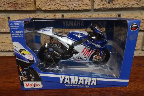 Maisto Yamaha Factory Racing Team 2008 No. 46 #31164 Ser. No. 07010821 Scale 1:10