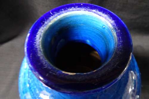 Beautiful Italian Bitossi Vessel by Aldo Londi