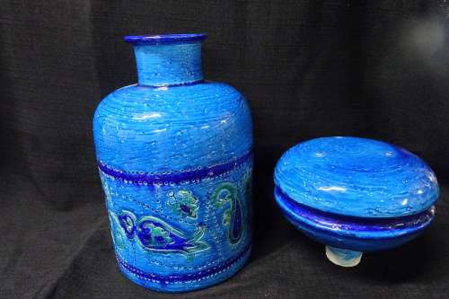 Beautiful Italian Bitossi Vessel by Aldo Londi