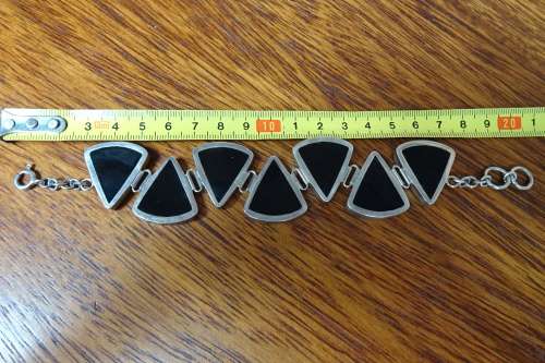 Unusual Artisan Sterling Silver Linked Bracelet with Triangular Onyx/Mother of Pearl Inlay Shapes