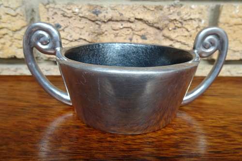 Gorgeous Vintage Carrol Boyes (1954 - 2019) Pewter Sugar Bowl "Wave"