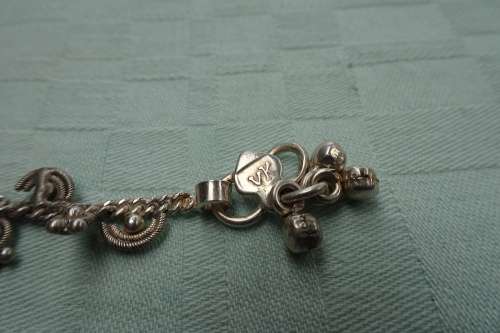 Beautiful and Unusual South African VK (Vivek Parshotam) Silver Linked Chain Anklet 16.9g 26cm