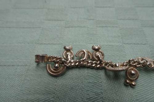 Beautiful and Unusual South African VK (Vivek Parshotam) Silver Linked Chain Anklet 16.9g 26cm