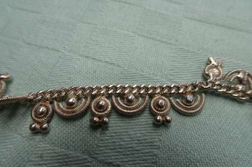 Beautiful and Unusual South African VK (Vivek Parshotam) Silver Linked Chain Anklet 16.9g 26cm