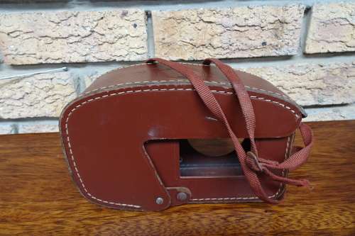 Lovely Vintage Kodak Brownie Turret f/1.9 Movie Camera with Leather Field Case. Eastman Kodak Co.